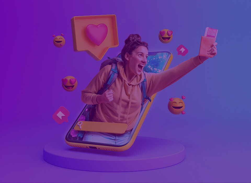 Mulher interagindo com redes sociais em um smartphone, representando engajamento digital e estratégias de redes sociais em 2026.